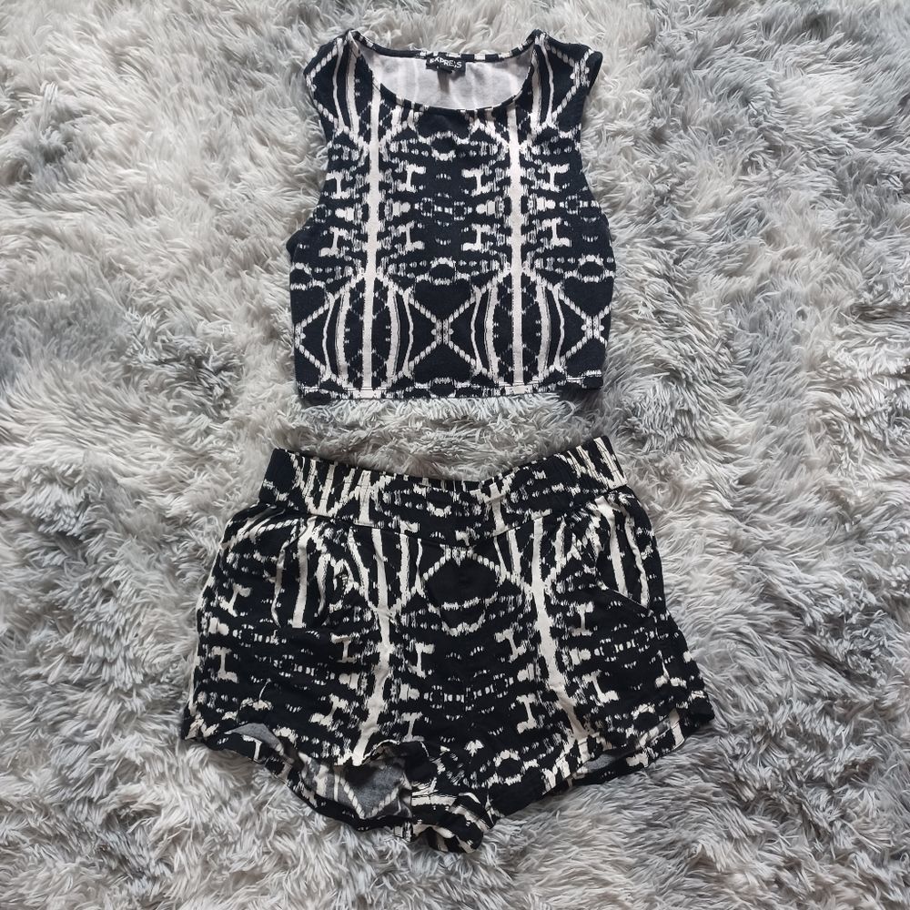 EXPRESS 2pc set black/white print